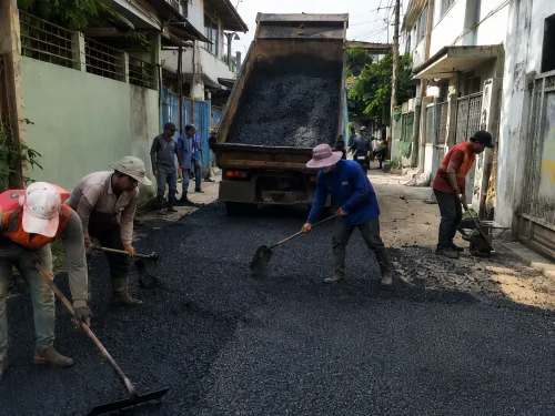 pengaspalan hotmix di Jakarta oleh PT. Kontraktor Aspal Indonesia